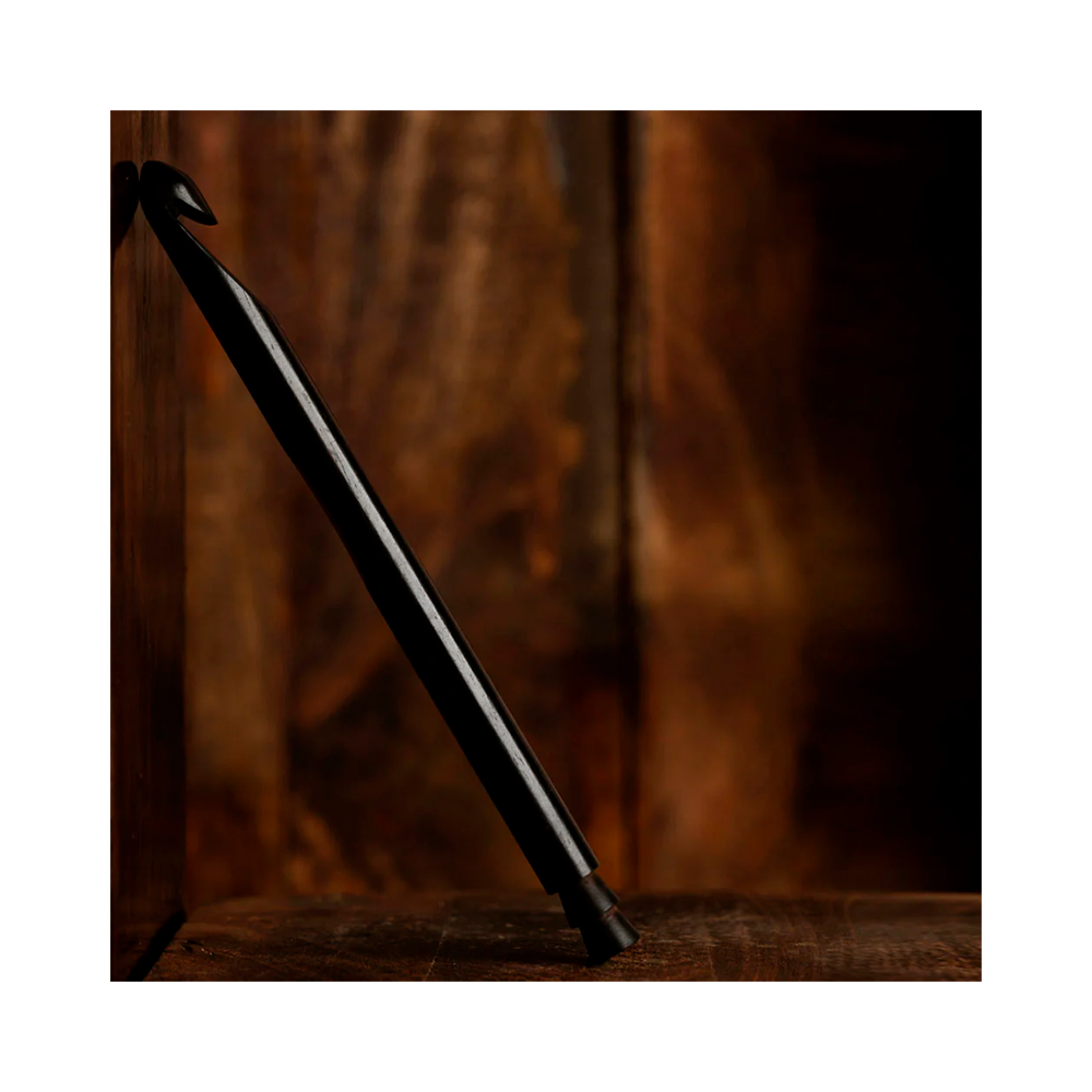 Crochet Madera - Lantern Moon