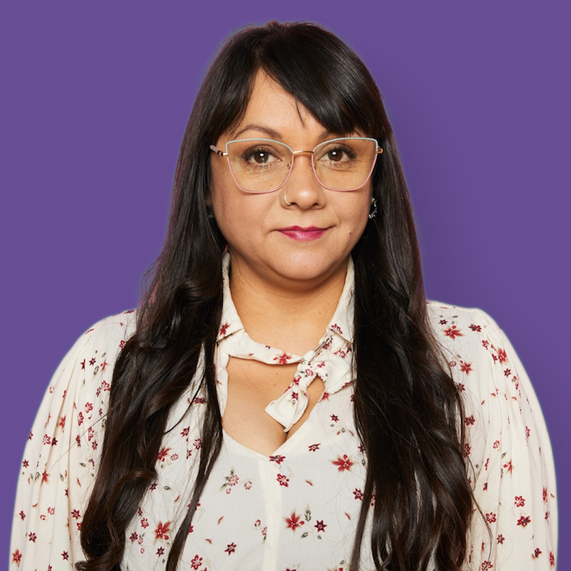 dana-chucao_cuadrada_3b39fbac-ddc8-4907-a136-3b725f93cd95.png