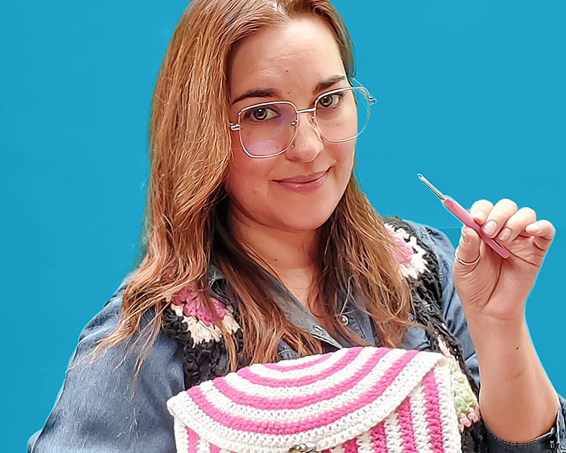 monisima-crochetera_cuadrada_5e4b037d-6113-4091-a124-cb0a405f3a9e.png