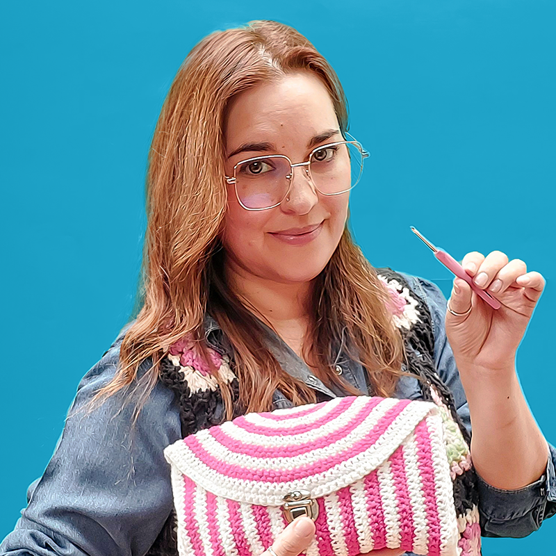 monisima-crochetera_cuadrada_5e4b037d-6113-4091-a124-cb0a405f3a9e.png