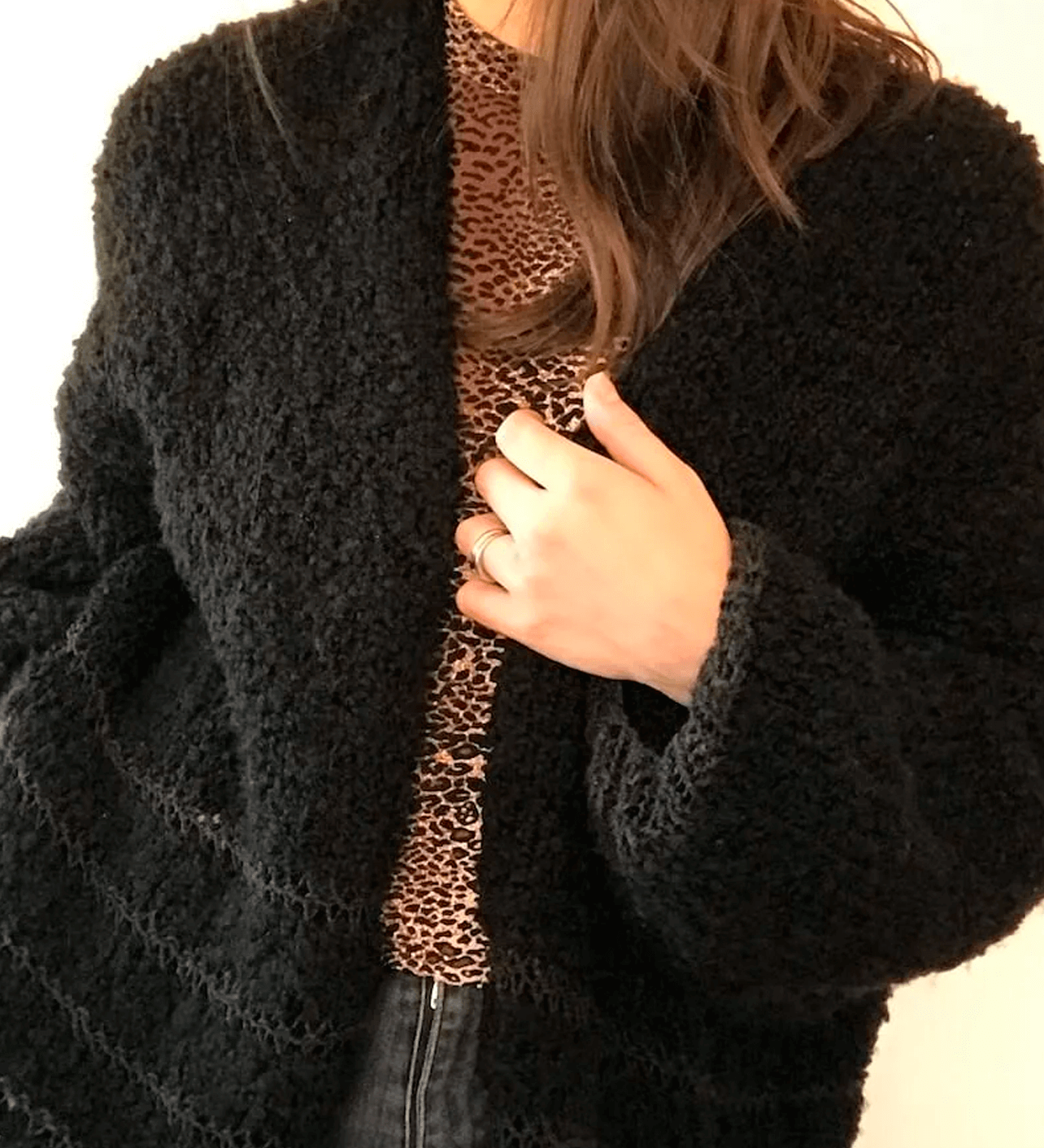 sweater-javiera_foto-2_6c9f59f5-8029-47dd-a99e-6a184da748a0.png